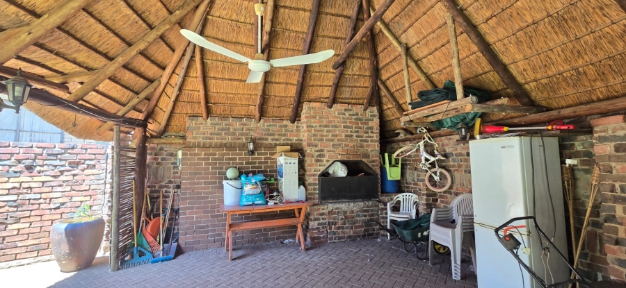 4 Bedroom Property for Sale in Universitas Free State